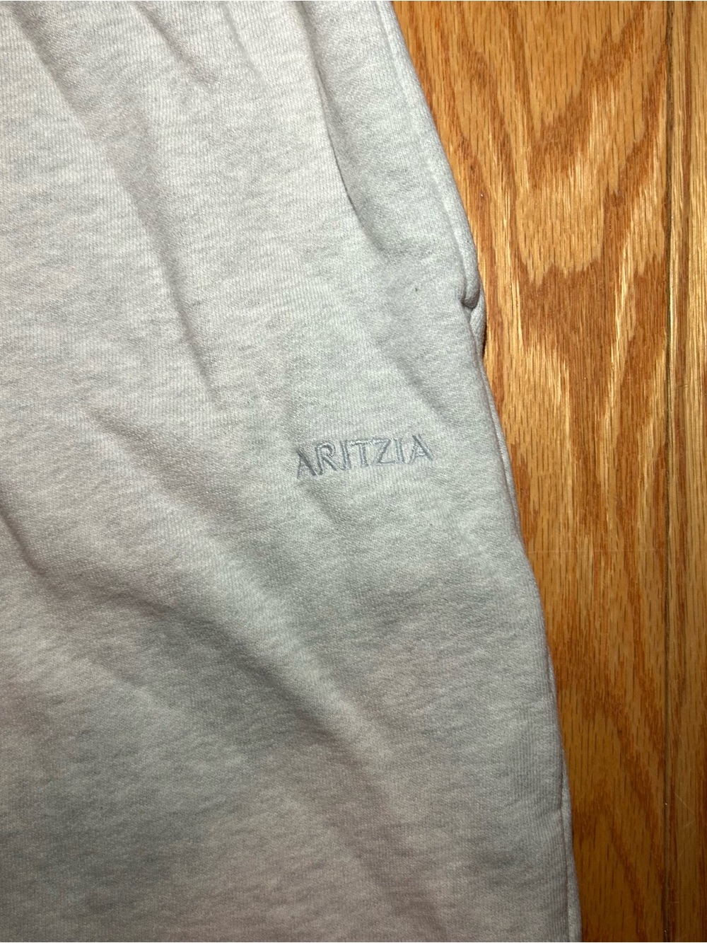 Aritzia Sweatpants - Comfortable Everyday Bottoms - Picture 2 of 3